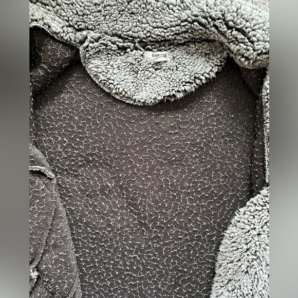 Garage Sherpa Jacket - Picture 2 of 3